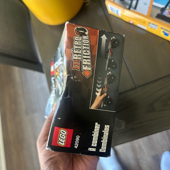 Unopened Lego Getaway truck - Picture 3 of 4